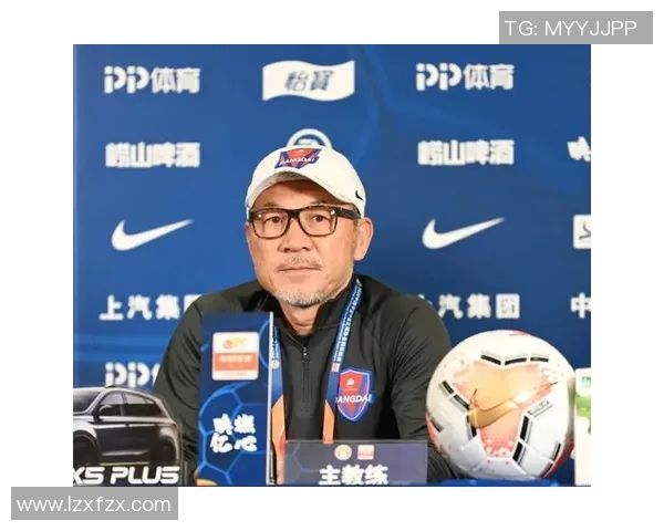 重庆乒乓球队灵活性引发热议球员表现与战术调整成焦点讨论
